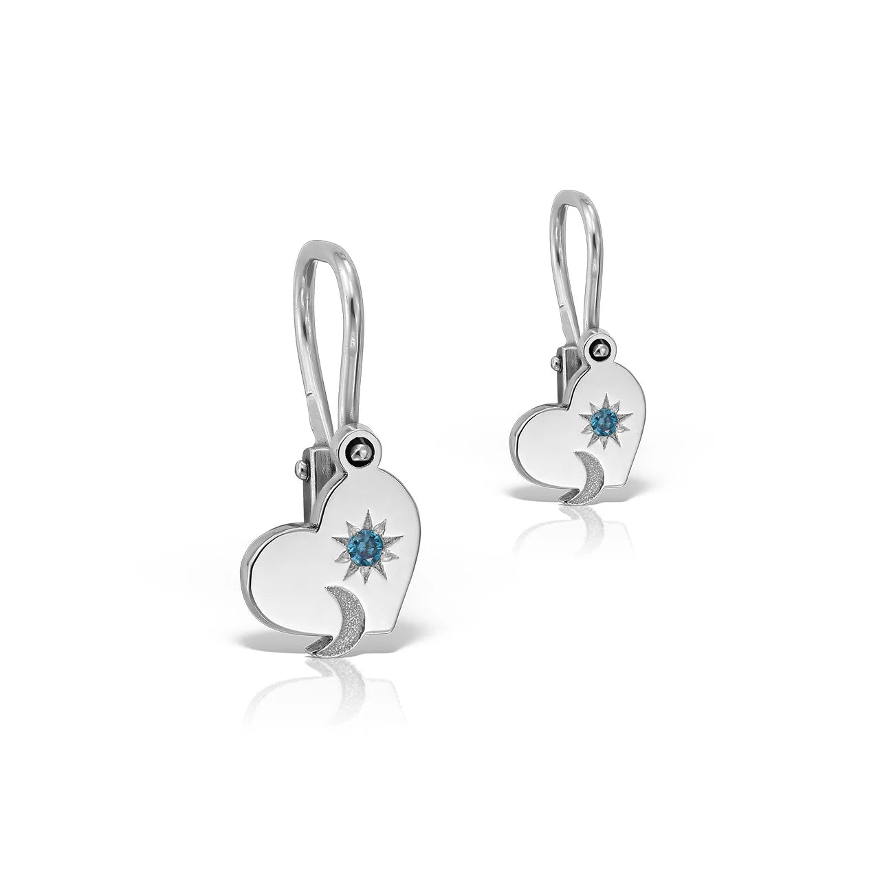 Cercei Baby Inima sub Luna cu diamante albe, din aur alb,  cu tortiţe